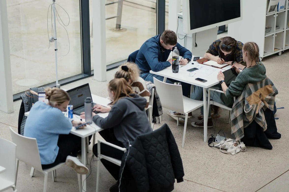 Valstybės saugumo departamentas (VSD) kviečia VU MIF studentus